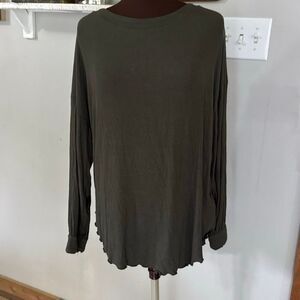 Free people shimmy shake open back oversized shirt size small womens olive green
